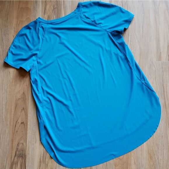 🔺️Avia Blue Hi-Low Athletic Short Sleeve Top - Picture 2 of 10